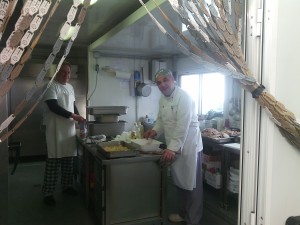 Lo chef e l'aiuto ... lo chef non è Franco